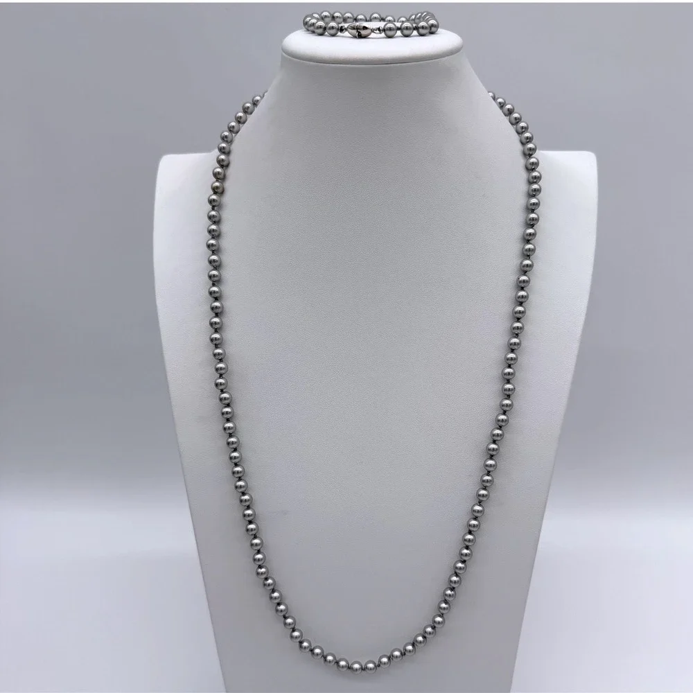 Vintage Monet Gray Pearl Necklace & Bracelet Set Knotted Signed Silver Tone